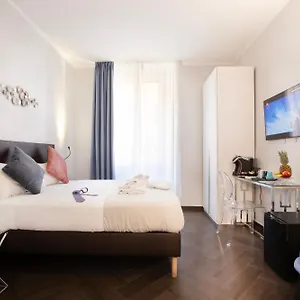 Hotel Cloud 9, Rome
